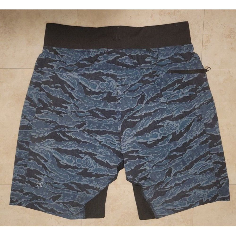 Lululemon T.H.E Short Linerless 9" Performance Shorts Small Blue Mens M7Y50S - Picture 2 of 8